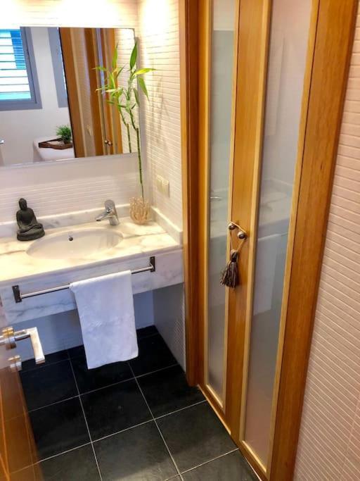 Modern Zen Bali Guest house Puerto Real